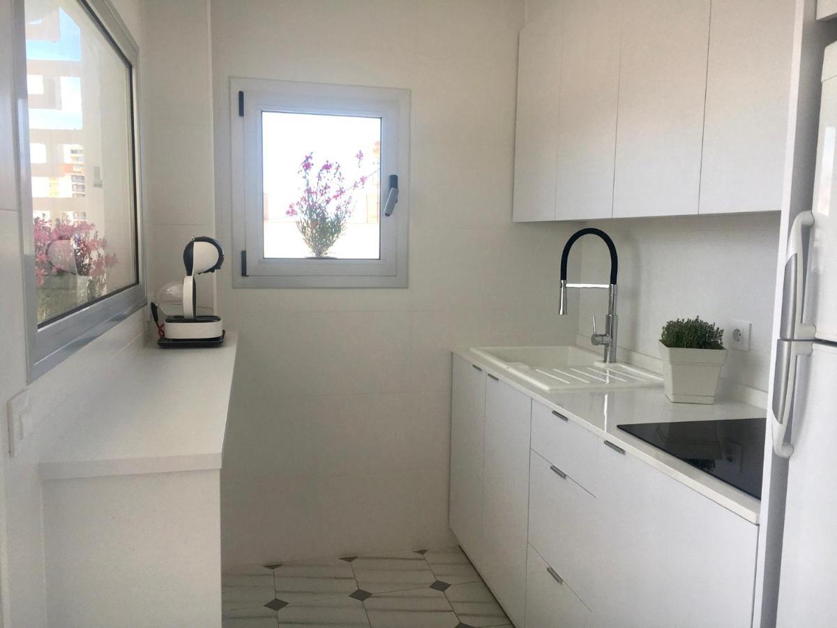 Apartamento Primera Linea De Playa Bellreguard Exteriör bild